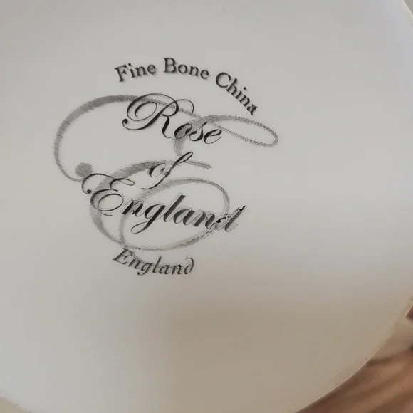 Rose Of England Fine Bone China Pink "Eat Cake and Move On" Mug - Picture 2 of 4